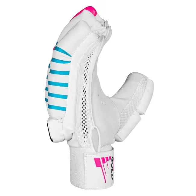 CA Gold 3000 Batting Gloves